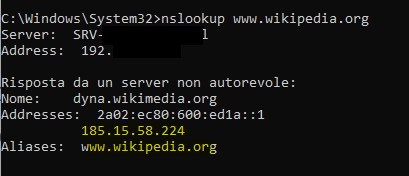 comando nsloookup verso wikipedia.org